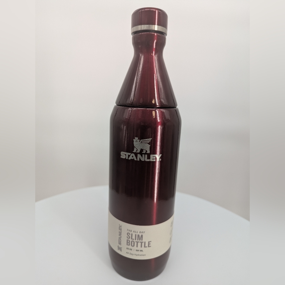New Stanley All Day Slim Bottle 20 OZ garnet shine Easter gift water bottle - Picture 4 of 9
